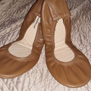 The Storehouse Flats in Brown Size 8